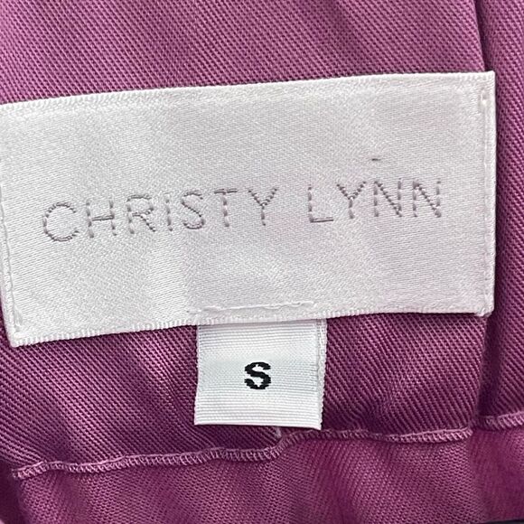 Sold - Picture 2 of 5